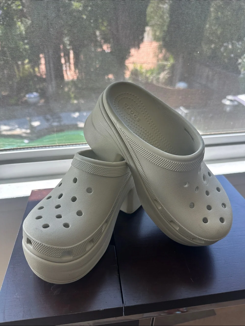 Iconic CROCS Platform comfort